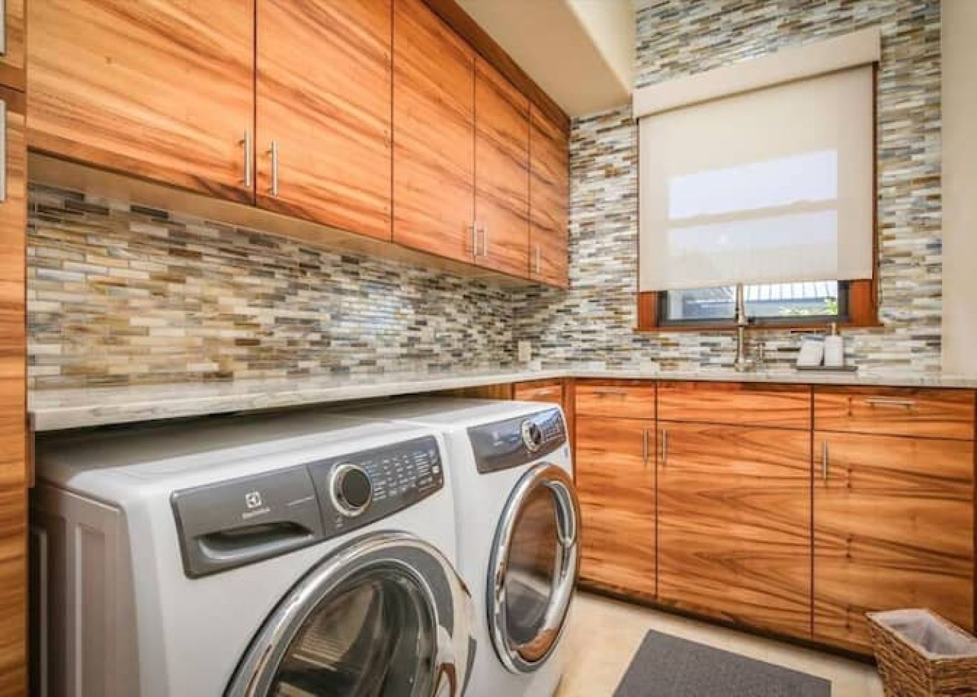 7aa1bf72 7e41 4add 96b8 702b322fdd83 3 611a9e3f