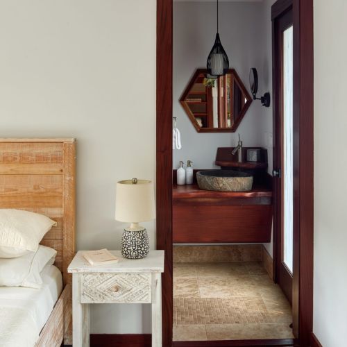 1e5d1607 548c 489f a81c d2f33a3d4bb6 1 772802e3