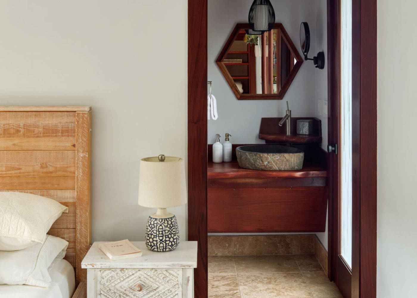 af25ce85 c472 422c 83c4 451eece73e0e 2 7811fc09